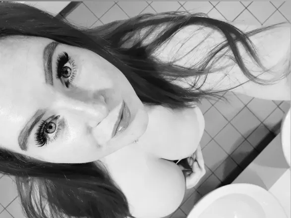 OnlyFans cuenta lusciousbbw88 header 2