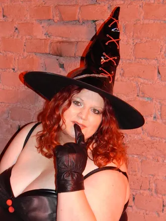 OnlyFans cuenta curvytammara header 2