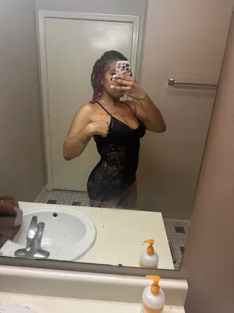 OnlyFans cuenta gemtherula header 2