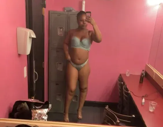 OnlyFans cuenta queensparks avatar 1