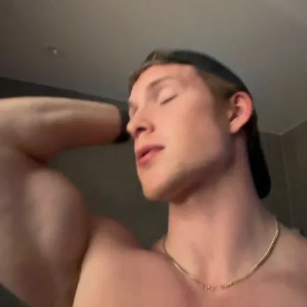 OnlyFans of victoreidefitness