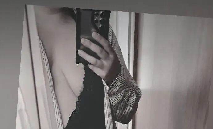 OnlyFans cuenta softdesire9 avatar 1