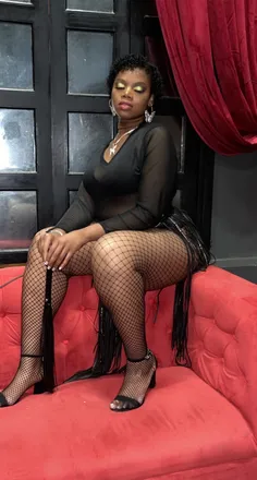 OnlyFans cuenta mz.queenz header 2