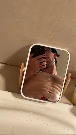 OnlyFans cuenta danteravencroftofficial header 2
