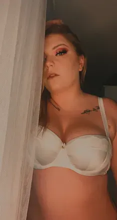 OnlyFans account  blushingviolet avatar 1