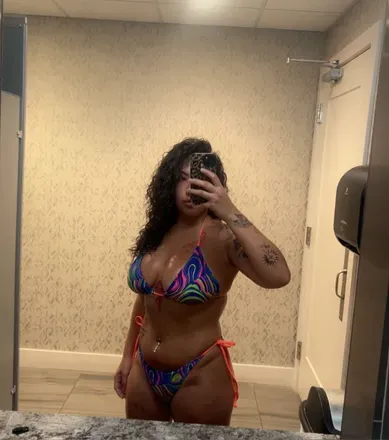 OnlyFans account  shethe_truth avatar 1