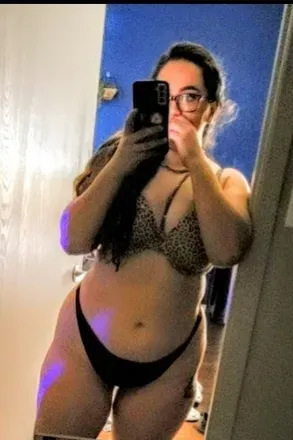 OnlyFans cuenta hintofhazel avatar 1