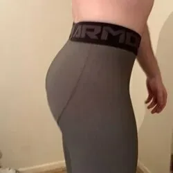 OnlyFans account  tbubblebum avatar 1