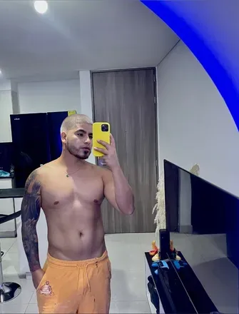 OnlyFans cuenta zam_of avatar 1