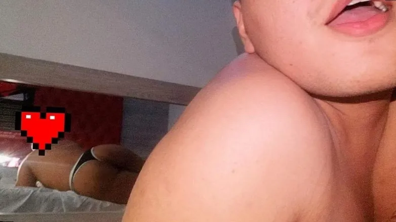 OnlyFans cuenta crissweet header 2