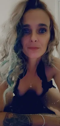 OnlyFans cuenta sexybimama header 2