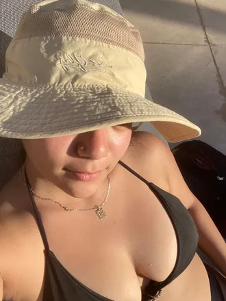 OnlyFans cuenta lassweetfeet header 2