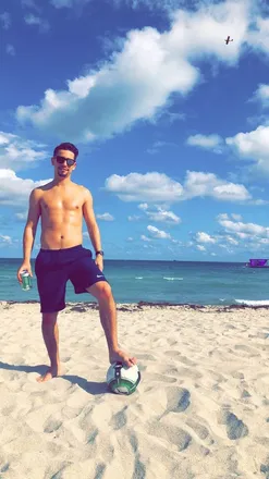 OnlyFans cuenta u196592750 header 2