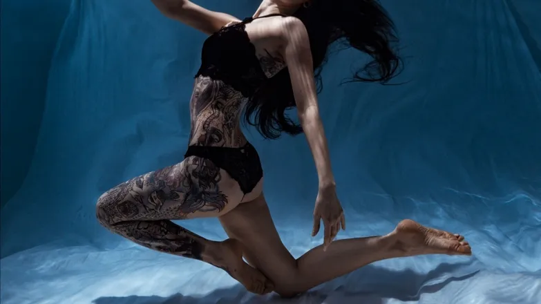 OnlyFans cuenta inkedgingergirl header 2