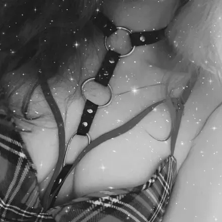 OnlyFans cuenta queensavage1129 header 2
