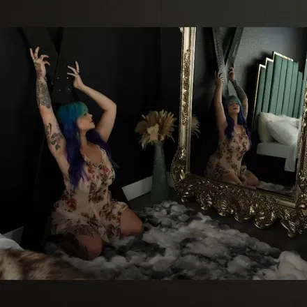 OnlyFans account  raeblu avatar 1