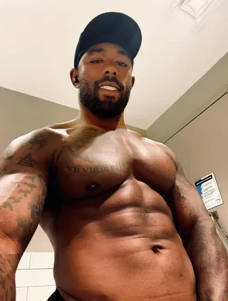 OnlyFans account  adonisxthe avatar 1