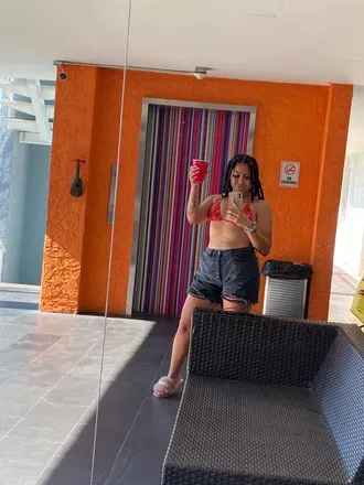 OnlyFans cuenta mamimariloca avatar 1