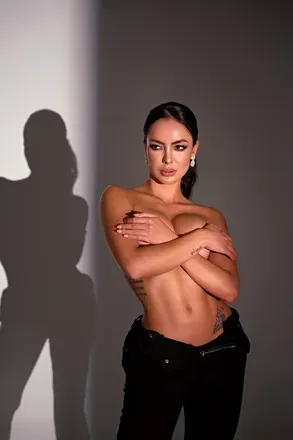 OnlyFans of oliviajam