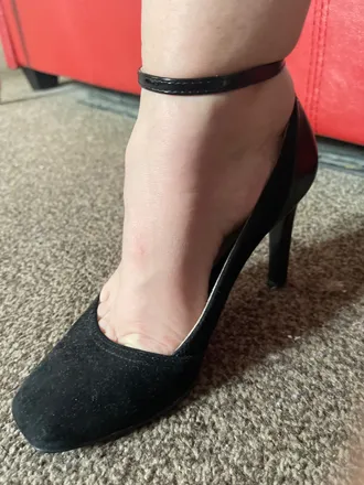 OnlyFans cuenta u230176012 header 2
