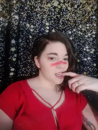 OnlyFans cuenta thelessabee avatar 1