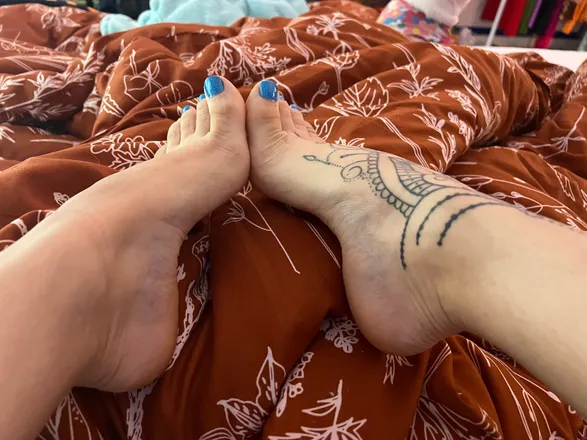 OnlyFans cuenta solemates18 header 2