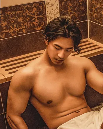OnlyFans cuenta mokkunokkun header 2