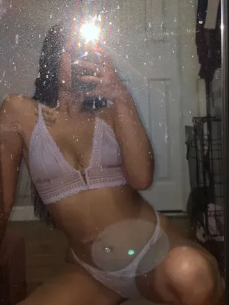 OnlyFans cuenta backwoodbaddiee avatar 1
