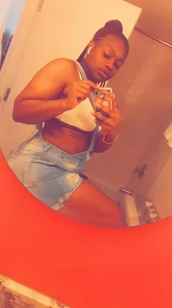 OnlyFans account  xo_pooh_xo header 2