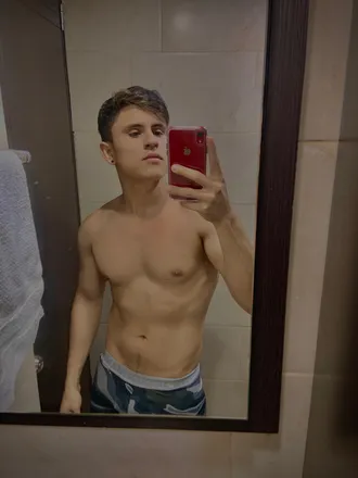 OnlyFans cuenta andrufer_009 header 2