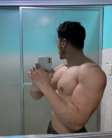 OnlyFans cuenta alejorat avatar 1