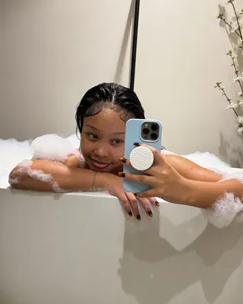 OnlyFans cuenta urfavoritesklut header 2
