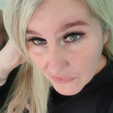 OnlyFans account  u179548042 header 2