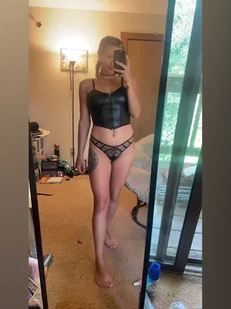 OnlyFans cuenta notyouraveragegirl16 avatar 1