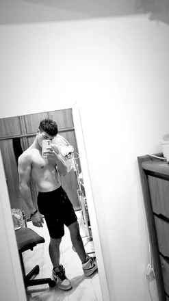 OnlyFans cuenta mauriiix header 2