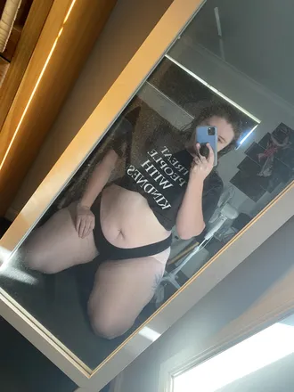 OnlyFans cuenta kween_valentine header 2