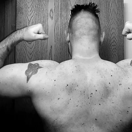 OnlyFans cuenta the_full_webby header 2