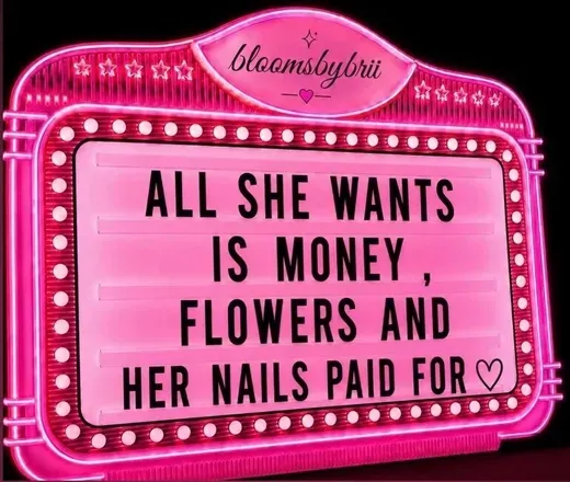 OnlyFans account  creamymocha00 header 2