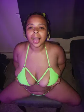 OnlyFans cuenta cosmoxxxwanda avatar 1