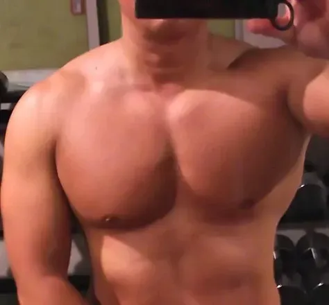 OnlyFans cuenta hairlessmuscle avatar 1