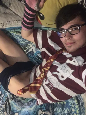 OnlyFans cuenta t.h.r.o.a.t.g.o.a.t header 2