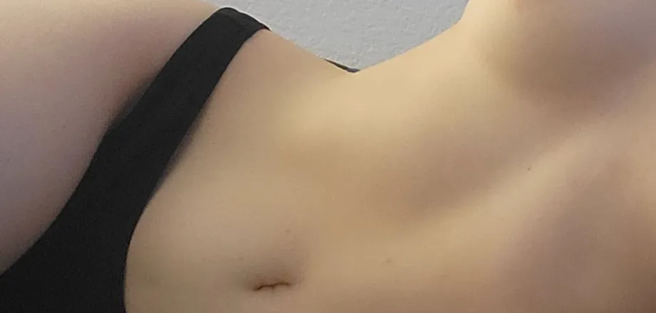 OnlyFans cuenta blondepeachhh header 2