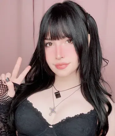OnlyFans of arianaangelsxo