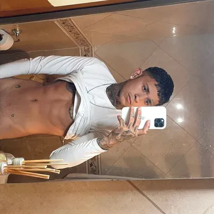 OnlyFans account  eliasfree header 2