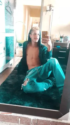 OnlyFans cuenta u206619083 header 2