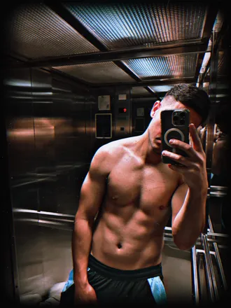OnlyFans cuenta arcahub header 2