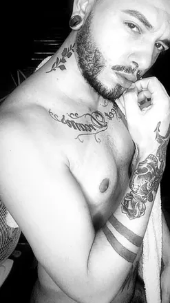 OnlyFans cuenta leoalmeidakay header 2