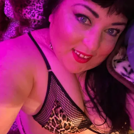 OnlyFans account  xlucyloveslingeriex avatar 1