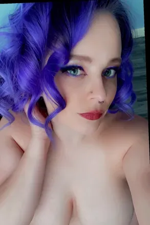 OnlyFans of pixie_