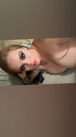 OnlyFans cuenta darcydayred header 2